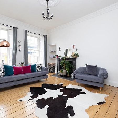Altido Glamorous 2-Bed Flat Near Edinburgh Castle Bagian luar foto