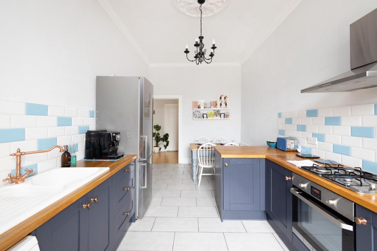 Altido Glamorous 2-Bed Flat Near Edinburgh Castle Bagian luar foto