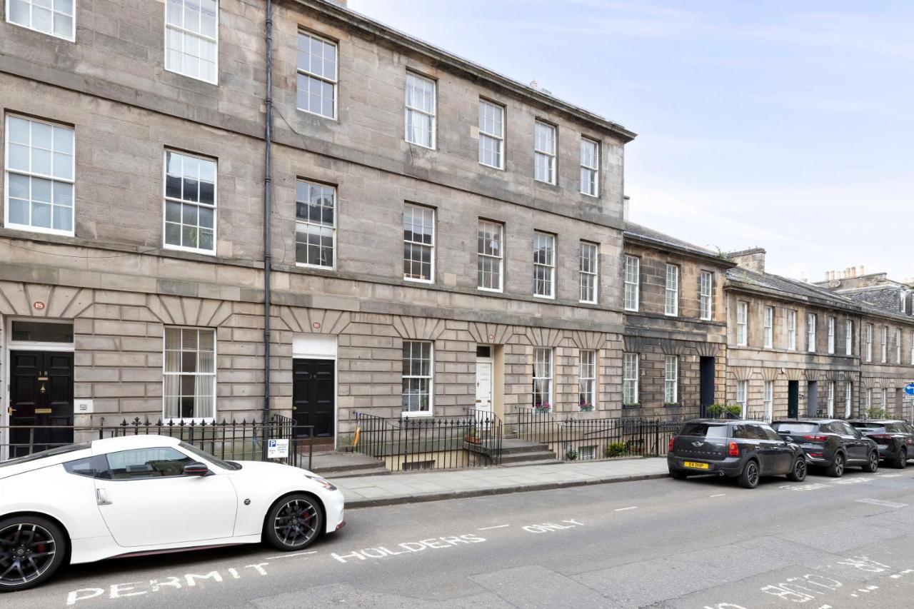 Altido Glamorous 2-Bed Flat Near Edinburgh Castle Bagian luar foto