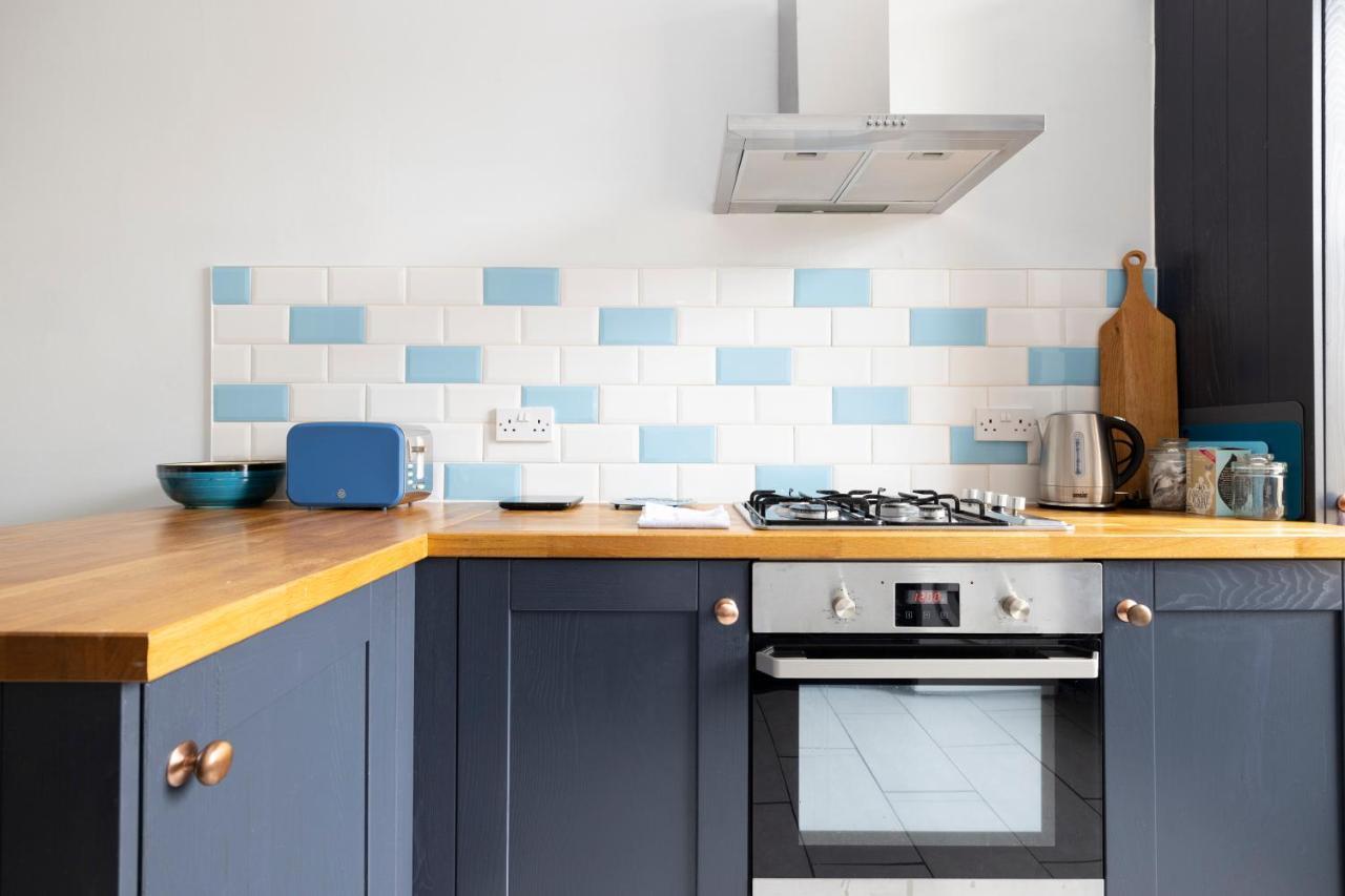 Altido Glamorous 2-Bed Flat Near Edinburgh Castle Bagian luar foto