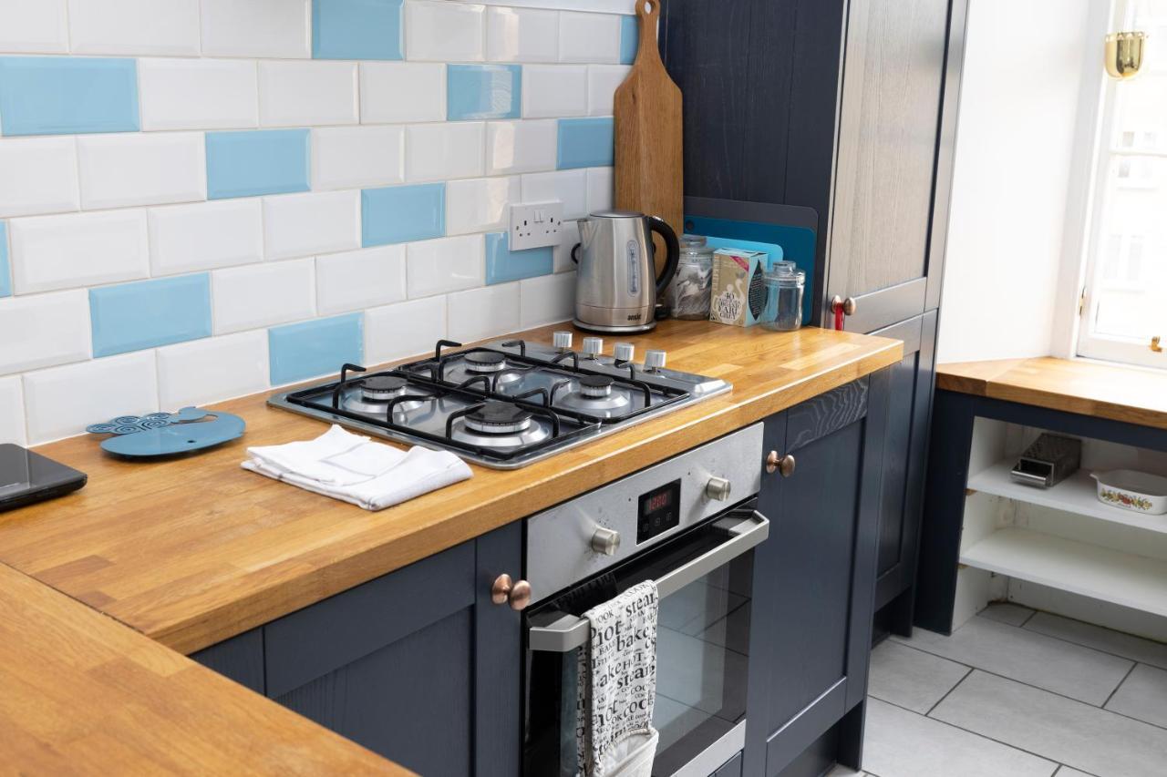 Altido Glamorous 2-Bed Flat Near Edinburgh Castle Bagian luar foto