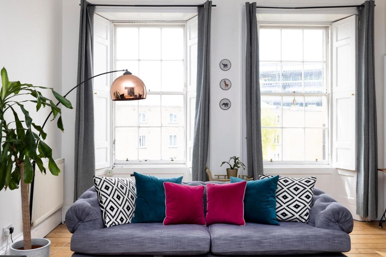 Altido Glamorous 2-Bed Flat Near Edinburgh Castle Bagian luar foto