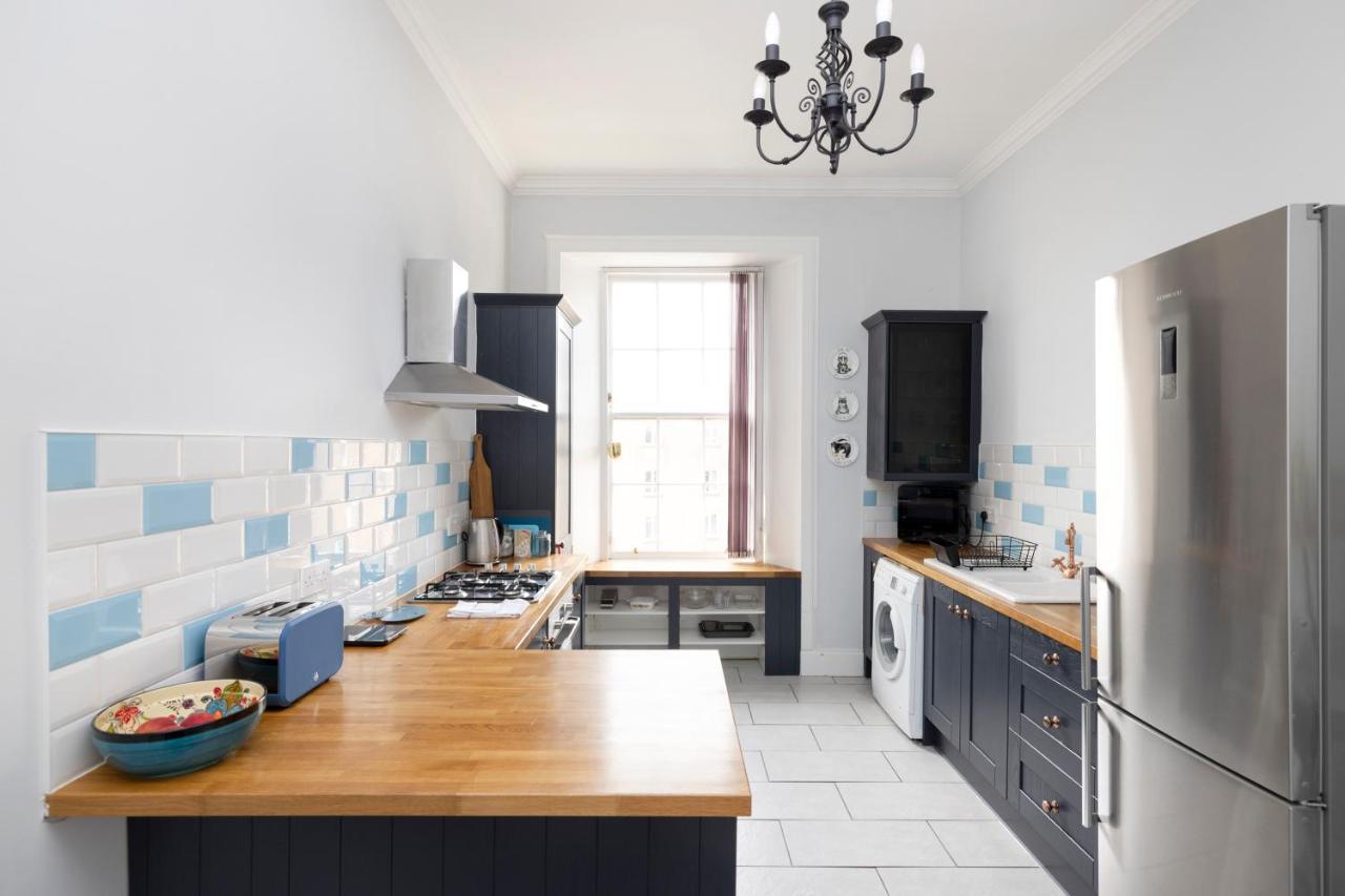 Altido Glamorous 2-Bed Flat Near Edinburgh Castle Bagian luar foto
