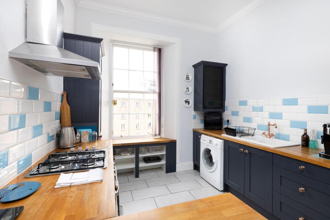 Altido Glamorous 2-Bed Flat Near Edinburgh Castle Bagian luar foto